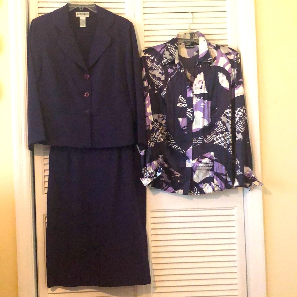 Ladies Dress Suit w/Matching Blouse Color:Eggplant
